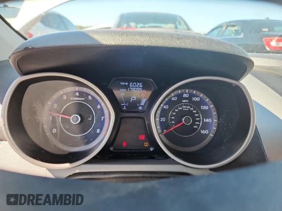 ✅ 2013 Hyundai Elantra GLS • VIN: KMHDH4AE8DU844874 • Lot: 85917515. Listed on Copart with 179,095 mi. Free auction sales archive from the USA and detailed vehicle history report at DreamBid. Image 9.