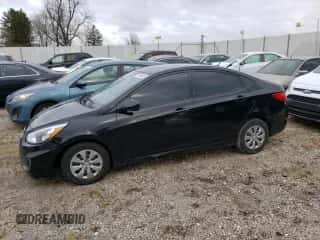 2017 Hyundai Accent SE с VIN KMHCT4AE5HU360998, выставлен на аукционе Copart как лот 70888682 с пробегом 105 010 миль миль и . История ставок и продаж доступна на DreamBid. Изображение 1.
