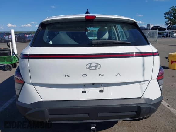 ✅ 2024 Hyundai Kona SE • VIN: KM8HACAB6RU161830 • Лот: 43082500. Опубликован ранее на IAAI с пробегом 12 084 миль. Бесплатный доступ к архиву аукционных продаж из США и подробный отчёт об истории автомобиля на DreamBid. Изображение 16.