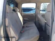 ✅ 2001 Toyota Tacoma • VIN: 5TEHN72N51Z793688 • Lot: 43444105. Listed on IAAI with 210,464 mi. Free auction sales archive from the USA and detailed vehicle history report at DreamBid. Image 8.