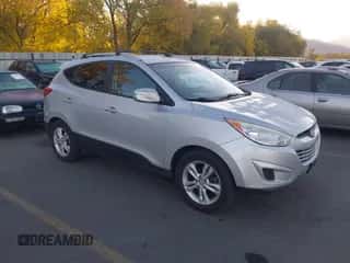 2012 Hyundai Tucson Limited with VIN KM8JUCAC2CU433184, listed as a IAAI auction lot 43557803 with 204,139 mi miles and . Bid and sale history available at DreamBid. Image 1.