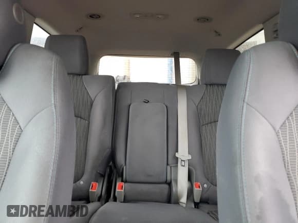 ✅ 2015 Chevrolet Traverse LS • VIN: 1GNKRFED9FJ273963 • Lot: 71426444. Wystawiony na Copart z przebiegiem 178 586 mil. Bezpłatny archiwum sprzedaży aukcyjnych z USA i szczegółowy raport historii pojazdu na DreamBid. Zdjęcie 10.