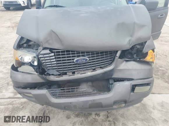 ✅ 2005 Ford Expedition Limited • VIN: 1FMFU19575LA09329 • Lot: 54585345. Listed on Copart with 264,703 mi. Free auction sales archive from the USA and detailed vehicle history report at DreamBid. Image 12.