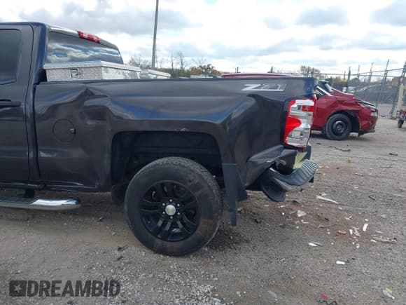 ✅ 2014 Chevrolet Silverado 1500 LT • VIN: 1GCVKREC3EZ410141 • Лот: 43549184. Опубликован ранее на IAAI с пробегом 208 556 миль. Бесплатный доступ к архиву аукционных продаж из США и подробный отчёт об истории автомобиля на DreamBid. Изображение 6.
