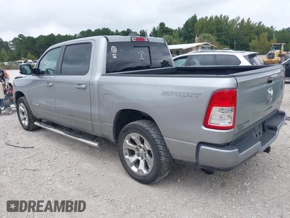 ✅ 2022 Ram 1500 Big Horn • VIN: 1C6RRFFG2NN422776 • Лот: 43201382. Опубликован ранее на IAAI с пробегом 71 295 миль. Бесплатный доступ к архиву аукционных продаж из США и подробный отчёт об истории автомобиля на DreamBid. Изображение 3.