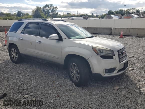 ✅ 2016 GMC Acadia SLT • VIN: 1GKKRRKD3GJ266463 • Lot: 81616675. Listed on Copart with 93,330 mi. Free auction sales archive from the USA and detailed vehicle history report at DreamBid. Image 4.