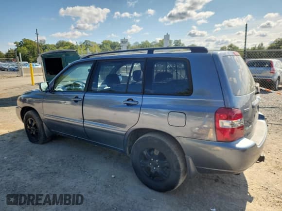 ✅ 2007 Toyota Highlander • VIN: JTEHP21A970199685 • Lot: 71850365. Listed on Copart with 298,604 mi. Free auction sales archive from the USA and detailed vehicle history report at DreamBid. Image 2.
