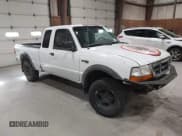 ✅ 2000 Ford Ranger XLT • VIN: 1FTZR15X6YTB32859 • Lot: 43642347. Wystawiony na IAAI z przebiegiem 251 680 mil. Bezpłatny archiwum sprzedaży aukcyjnych z USA i szczegółowy raport historii pojazdu na DreamBid. Zdjęcie 1.