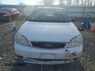 ✅ 2007 Ford Focus S • VIN: 1FAHP34N87W166818 • Lot: 93481245. Listed on Copart with 137,526 mi. Free auction sales archive from the USA and detailed vehicle history report at DreamBid. Image 5.