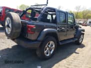 ✅ 2021 Jeep Wrangler Unlimited Sahara • VIN: 1C4HJXEN6MW609397 • Lot: 62983915. Listed on Copart with 42,601 mi. Free auction sales archive from the USA and detailed vehicle history report at DreamBid. Image 3.