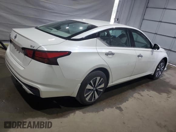 ✅ 2020 Nissan Altima SV • VIN: 1N4BL4DV5LC134606 • Lot: 71399555. Listed on Copart with 27,867 mi. Free auction sales archive from the USA and detailed vehicle history report at DreamBid. Image 3.