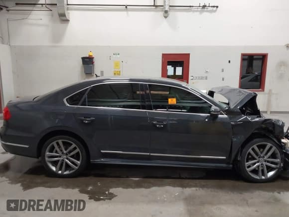 ✅ 2016 Volkswagen Passat S • VIN: 1VWAT7A34GC053187 • Lot: 43239969. Listed on IAAI with Not provided. Free auction sales archive from the USA and detailed vehicle history report at DreamBid. Image 12.