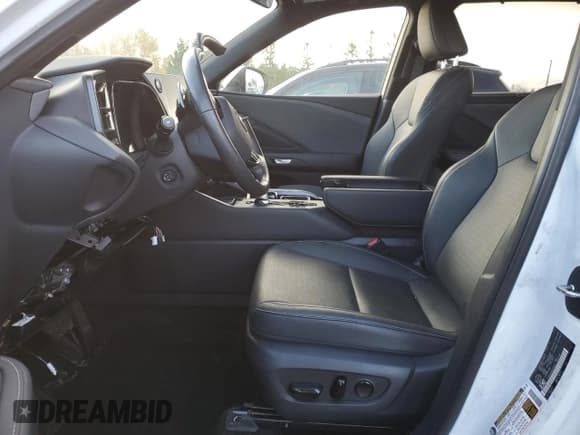 ✅ 2024 Lexus TX 350 Premium • VIN: 5TDAAAB66RS009904 • Lot: 91177535. Listed on Copart with 21,249 mi. Free auction sales archive from the USA and detailed vehicle history report at DreamBid. Image 7.