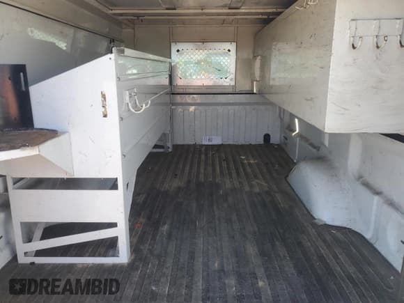 ✅ 2010 Ford F-150 XL • VIN: 1FTMF1CW9AKC08549 • Lot: 48370455. Wystawiony na Copart z przebiegiem 121 486 mil. Bezpłatny archiwum sprzedaży aukcyjnych z USA i szczegółowy raport historii pojazdu na DreamBid. Zdjęcie 10.