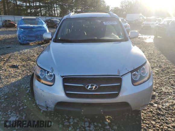 ✅ 2009 Hyundai Santa Fe Limited • VIN: 5NMSH73EX9H307660 • Lot: 83424534. Listed on Copart with 117,336 mi. Free auction sales archive from the USA and detailed vehicle history report at DreamBid. Image 5.