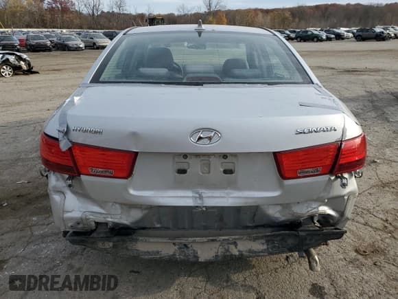 ✅ 2009 Hyundai Sonata GLS • VIN: 5NPET46C29H570961 • Лот: 78989214. Опубликован ранее на Copart с пробегом 107 426 миль. Бесплатный доступ к архиву аукционных продаж из США и подробный отчёт об истории автомобиля на DreamBid. Изображение 6.