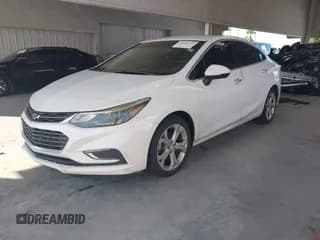 ✅ 2017 Chevrolet Cruze Premier • VIN: 1G1BF5SM9H7183754 • Lot: 43566232. Wystawiony na IAAI z przebiegiem 199 669 mil. Bezpłatny archiwum sprzedaży aukcyjnych z USA i szczegółowy raport historii pojazdu na DreamBid. Zdjęcie 2.