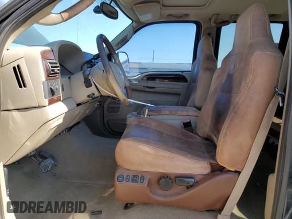 ✅ 2005 Ford F-250 XL • VIN: 1FTSW21PX5EA18272 • Lot: 59897255. Listed on Copart with 166,271 mi. Free auction sales archive from the USA and detailed vehicle history report at DreamBid. Image 7.