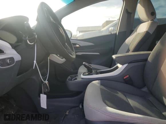 ✅ 2017 Chevrolet Bolt EV LT • VIN: 1G1FW6S05H4156279 • Lot: 43089115. Wystawiony na Copart z przebiegiem 148 422 mil. Bezpłatny archiwum sprzedaży aukcyjnych z USA i szczegółowy raport historii pojazdu na DreamBid. Zdjęcie 7.