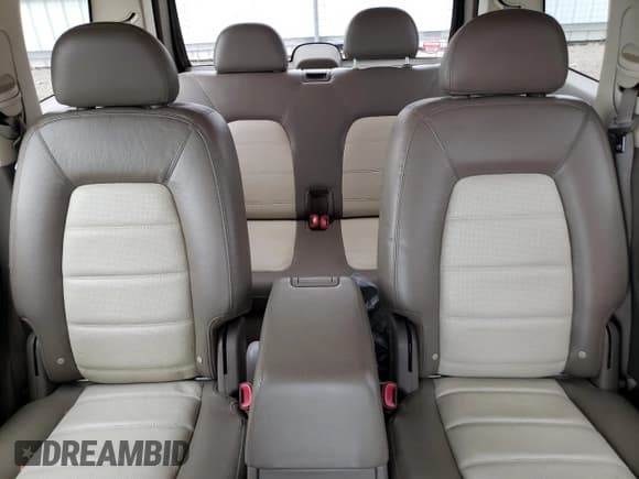 ✅ 2005 Ford Explorer Eddie Bauer • VIN: 1FMZU74W25ZA05041 • Lot: 64778595. Listed on Copart with 153,160 mi. Free auction sales archive from the USA and detailed vehicle history report at DreamBid. Image 10.