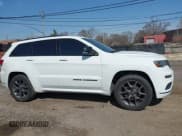 ✅ 2020 Jeep Grand Cherokee Limited • VIN: 1C4RJFBG9LC305386 • Lot: 41838821. Wystawiony na IAAI z przebiegiem Nie podano. Bezpłatny archiwum sprzedaży aukcyjnych z USA i szczegółowy raport historii pojazdu na DreamBid. Zdjęcie 12.