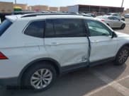 ✅ 2018 Volkswagen Tiguan SEL • VIN: 3VV3B7AX0JM006201 • Лот: 43368366. Опубликован ранее на IAAI с пробегом 111 582 миль. Бесплатный доступ к архиву аукционных продаж из США и подробный отчёт об истории автомобиля на DreamBid. Изображение 6.