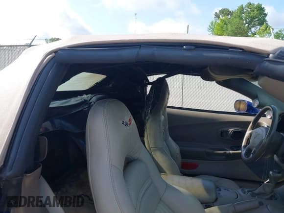 ✅ 2004 Chevrolet Corvette • VIN: 1G1YY32G245113036 • Лот: 42136101. Опубликован ранее на IAAI с пробегом Не указан. Бесплатный доступ к архиву аукционных продаж из США и подробный отчёт об истории автомобиля на DreamBid. Изображение 8.