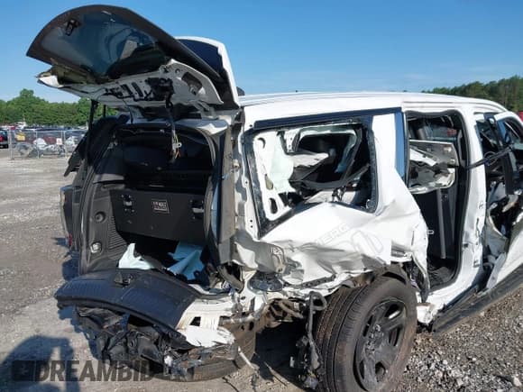 ✅ 2023 Chevrolet Tahoe Commercial • VIN: 1GNSCLED6PR228031 • Lot: 42547362. Listed on IAAI with 60,206 mi. Free auction sales archive from the USA and detailed vehicle history report at DreamBid. Image 6.