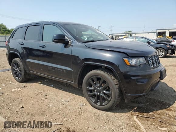 ✅ 2019 Jeep Grand Cherokee Upland • VIN: 1C4RJFAG1KC570173 • Lot: 66118155. Listed on Copart with 97,928 mi. Free auction sales archive from the USA and detailed vehicle history report at DreamBid. Image 4.
