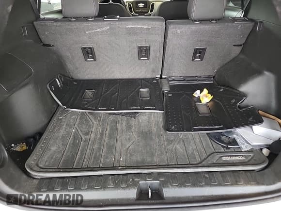 ✅ 2022 Chevrolet Equinox LS • VIN: 2GNAX5EV8N6106378 • Лот: 42899145. Опубликован ранее на IAAI с пробегом 86 052 миль. Бесплатный доступ к архиву аукционных продаж из США и подробный отчёт об истории автомобиля на DreamBid. Изображение 1.