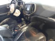 ✅ 2018 Jeep Cherokee Limited • VIN: 1C4PJMDB3JD564931 • Lot: 41925652. Listed on IAAI with 79,268 mi. Free auction sales archive from the USA and detailed vehicle history report at DreamBid. Image 5.