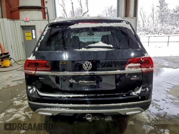 ✅ 2018 Volkswagen Atlas SEL Premium • VIN: 1V2NR2CA7JC584116 • Lot: 94648405. Listed on Copart with 145,306 mi. Free auction sales archive from the USA and detailed vehicle history report at DreamBid. Image 6.