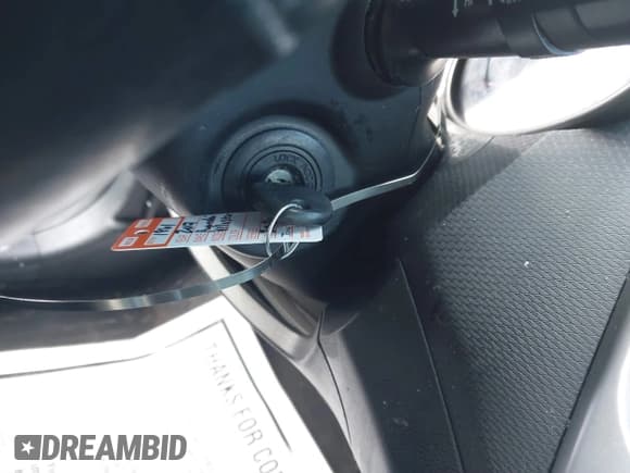 ✅ 2017 Hyundai Veloster • VIN: KMHTC6AD5HU306300 • Lot: 41263128. Wystawiony na IAAI z przebiegiem 104 349 mil. Bezpłatny archiwum sprzedaży aukcyjnych z USA i szczegółowy raport historii pojazdu na DreamBid. Zdjęcie 11.