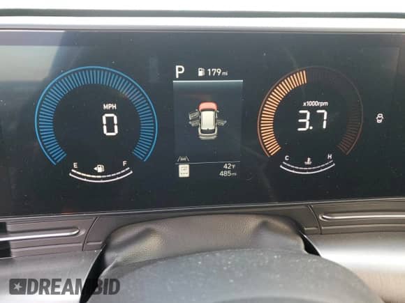 2025 Hyundai Kona SEL with VIN KM8HB3AB7SU216546, listed as a Copart auction lot 86342834 with 485 mi miles and Salvage title. Bid and sale history available at DreamBid. Image 9.