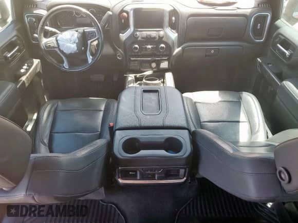 2019 Chevrolet Silverado 1500 LTZ z VIN 1GCPWEED2KZ122105, wystawiony jako Copart lot #67363295 z przebiegiem 94 562 mil mil oraz Szkoda całkowita • Salvage title. Historia ofert i sprzedaży dostępna na DreamBid. Obrazek 8.