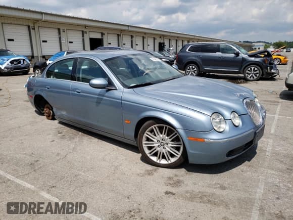 ✅ 2006 Jaguar S-Type 3 • VIN: SAJWA01A56FN59047 • Lot: 68648365. Wystawiony na Copart z przebiegiem 163 204 mil. Bezpłatny archiwum sprzedaży aukcyjnych z USA i szczegółowy raport historii pojazdu na DreamBid. Zdjęcie 4.