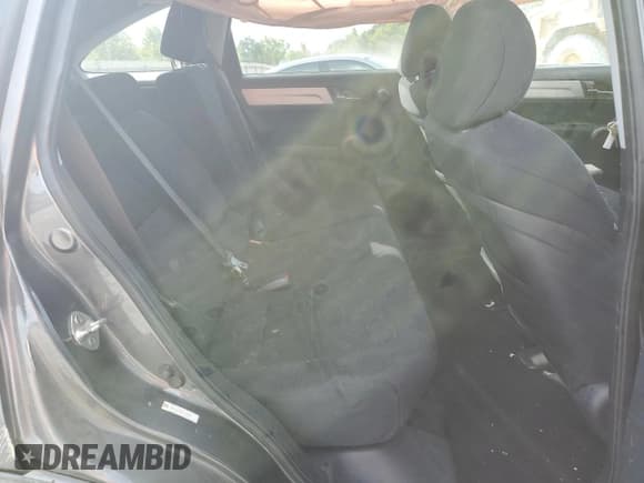 ✅ 2011 Honda CR-V SE • VIN: 5J6RE3H4XBL043600 • Lot: 70195605. Listed on Copart with 273,961 mi. Free auction sales archive from the USA and detailed vehicle history report at DreamBid. Image 11.