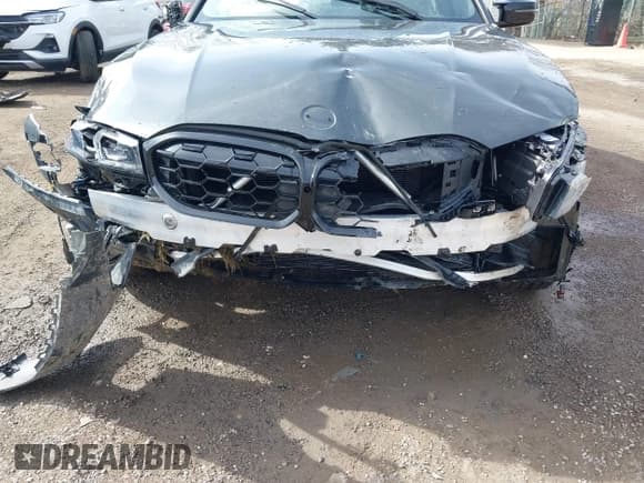 ✅ 2024 BMW 3 Series M340i xDrive • VIN: 3MW49FF00R8D98781 • Lot: 41647711. Wystawiony na IAAI z przebiegiem 8 662 mil. Bezpłatny archiwum sprzedaży aukcyjnych z USA i szczegółowy raport historii pojazdu na DreamBid. Zdjęcie 6.