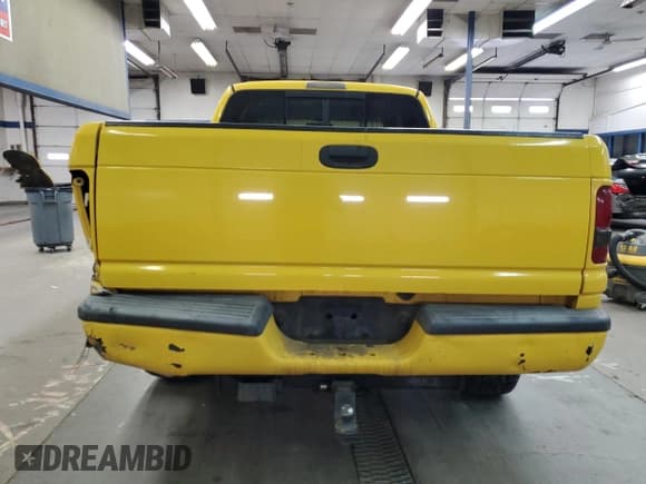 ✅ 1999 Dodge 1500 • VIN: 1B7HC13Y1XJ587668 • Lot: 82743705. Wystawiony na Copart z przebiegiem 170 127 mil. Bezpłatny archiwum sprzedaży aukcyjnych z USA i szczegółowy raport historii pojazdu na DreamBid. Zdjęcie 6.