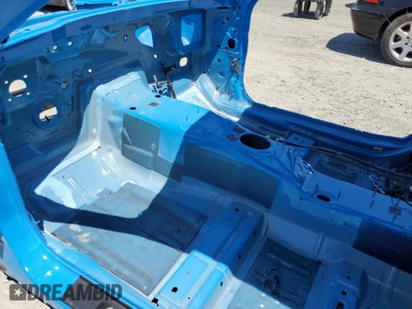 ✅ 2017 Ford Mustang Shelby GT350 • VIN: 1FA6P8JZ5H5522211 • Lot: 67033365. Wystawiony na Copart z przebiegiem Nie podano. Bezpłatny archiwum sprzedaży aukcyjnych z USA i szczegółowy raport historii pojazdu na DreamBid. Zdjęcie 7.