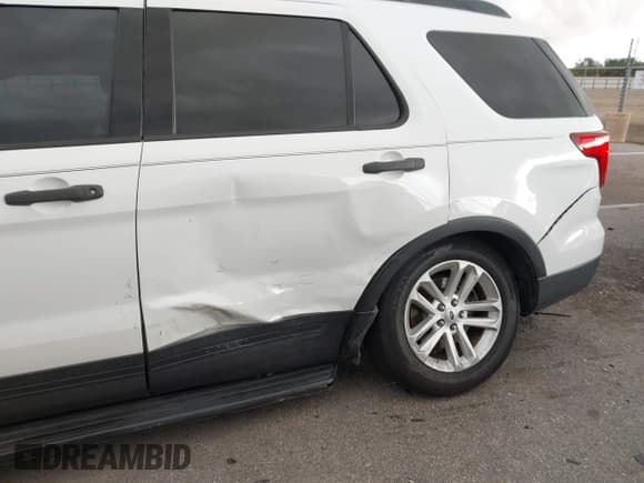 ✅ 2017 Ford Explorer • VIN: 1FM5K7B89HGB23158 • Лот: 43360539. Опубликован ранее на IAAI с пробегом 212 662 миль. Бесплатный доступ к архиву аукционных продаж из США и подробный отчёт об истории автомобиля на DreamBid. Изображение 6.