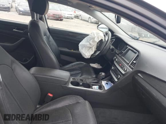 ✅ 2019 Hyundai Sonata SEL • VIN: 5NPE34AF4KH732872 • Lot: 43225387. Listed on IAAI with 64,888 mi. Free auction sales archive from the USA and detailed vehicle history report at DreamBid. Image 5.