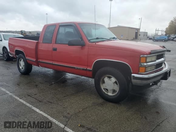 ✅ 1998 Chevrolet Silverado 1500 • VIN: 2GCEK19R1W1273453 • Лот: 90849805. Опубликован ранее на Copart с пробегом 112 625 миль. Бесплатный доступ к архиву аукционных продаж из США и подробный отчёт об истории автомобиля на DreamBid. Изображение 4.