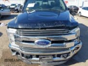 ✅ 2019 Ford F-250 XL • VIN: 1FT7W2BT5KEC30316 • Lot: 43453785. Wystawiony na IAAI z przebiegiem 225 237 mil. Bezpłatny archiwum sprzedaży aukcyjnych z USA i szczegółowy raport historii pojazdu na DreamBid. Zdjęcie 6.