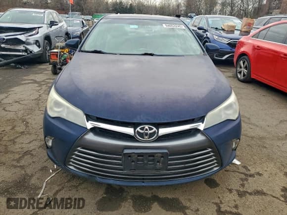 ✅ 2015 Toyota Camry LE • VIN: 4T4BF1FK8FR475629 • Lot: 94053245. Wystawiony na Copart z przebiegiem 279 630 mil. Bezpłatny archiwum sprzedaży aukcyjnych z USA i szczegółowy raport historii pojazdu na DreamBid. Zdjęcie 5.
