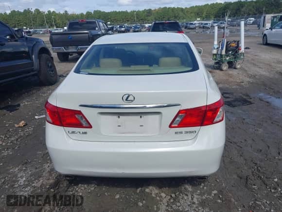 2007 Lexus ES 330 with VIN JTHBJ46G572153598, listed as a IAAI auction lot 43399810 with Not provided miles and . Bid and sale history available at DreamBid. Image 15.