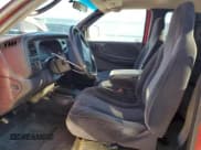 ✅ 2000 Dodge Dakota • VIN: 1B7GL22X0YS694166 • Lot: 87619775. Wystawiony na Copart z przebiegiem Nie podano. Bezpłatny archiwum sprzedaży aukcyjnych z USA i szczegółowy raport historii pojazdu na DreamBid. Zdjęcie 7.