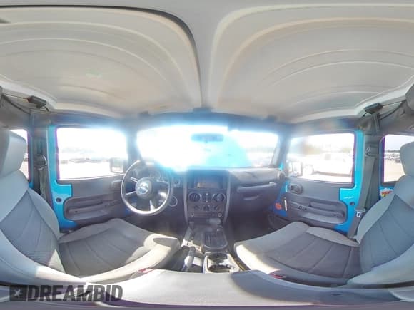 ✅ 2010 Jeep Wrangler Unlimited Sport • VIN: 1J4BA3H1XAL102775 • Лот: 80246135. Опубликован ранее на Copart с пробегом 222 965 миль. Бесплатный доступ к архиву аукционных продаж из США и подробный отчёт об истории автомобиля на DreamBid. Изображение 14.