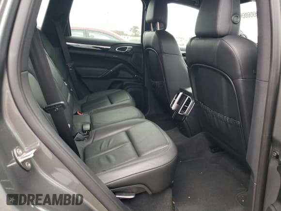 ✅ 2014 Porsche Cayenne • VIN: WP1AA2A22ELA95985 • Лот: 90595065. Опубликован ранее на Copart с пробегом 66 800 миль. Бесплатный доступ к архиву аукционных продаж из США и подробный отчёт об истории автомобиля на DreamBid. Изображение 11.