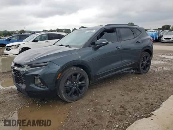 2019 Chevrolet Blazer RS z VIN 3GNKBJRS1KS669748, wystawiony jako Copart lot #82110095 z przebiegiem 120 996 mil mil oraz Szkoda całkowita • Salvage title. Historia ofert i sprzedaży dostępna na DreamBid. Obrazek 1.